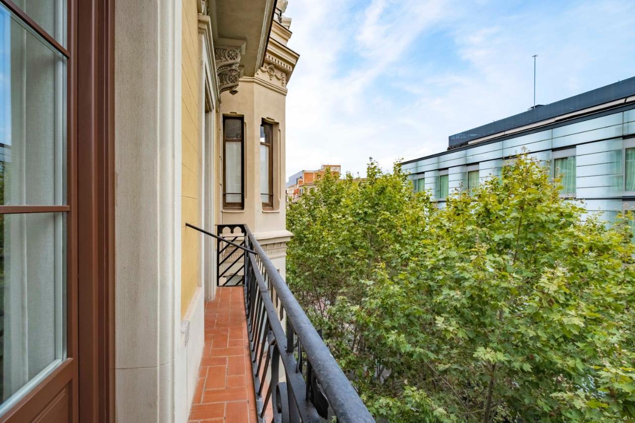 Aspasios Garden Apartments Барселона Екстериор снимка